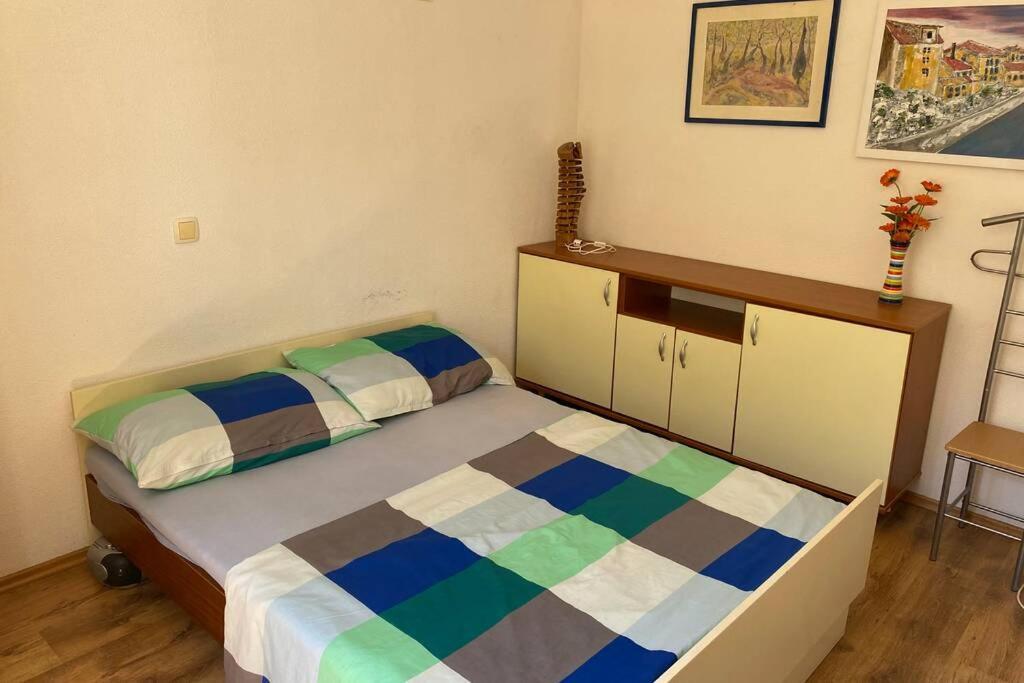 Apartman Toma Apartment Slatine Ngoại thất bức ảnh